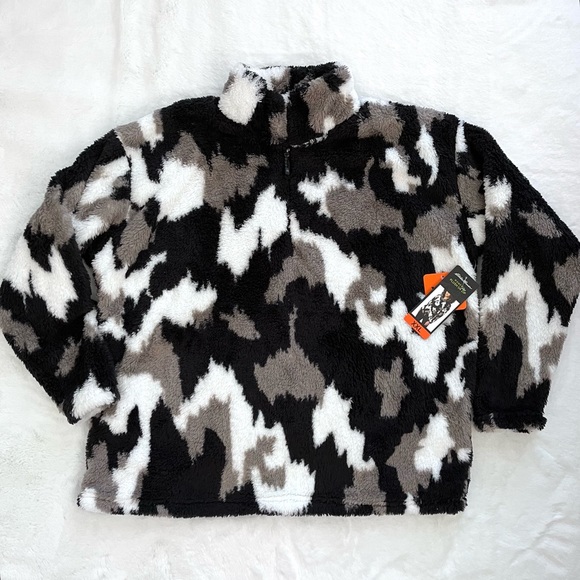 Eddie Bauer | NWT ✨ Black Camo 1/4 Zip Mock Neck Plush Sherpa Pullover - Picture 5 of 8